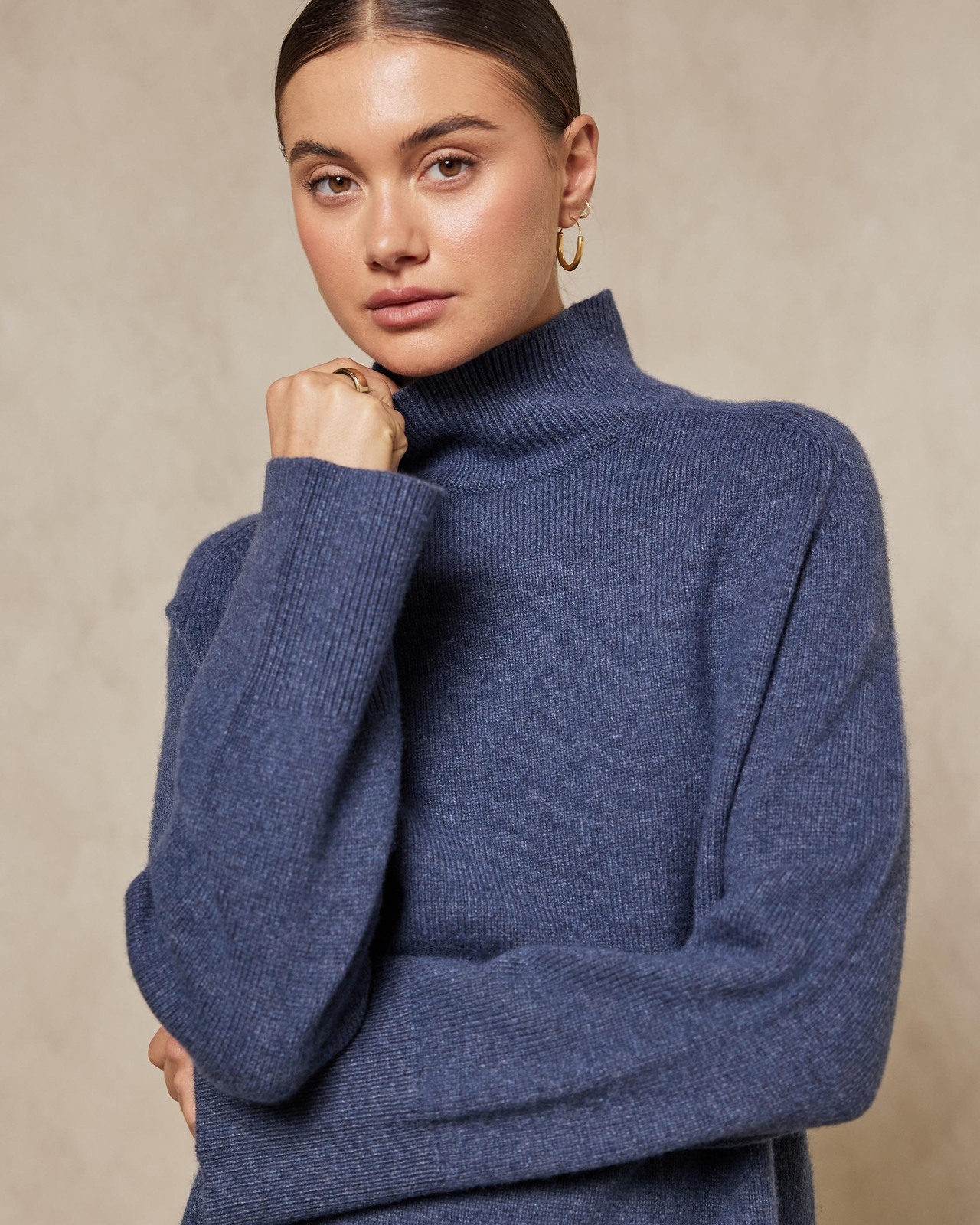 Roll Neck Wool Knit Jumper AirRobe