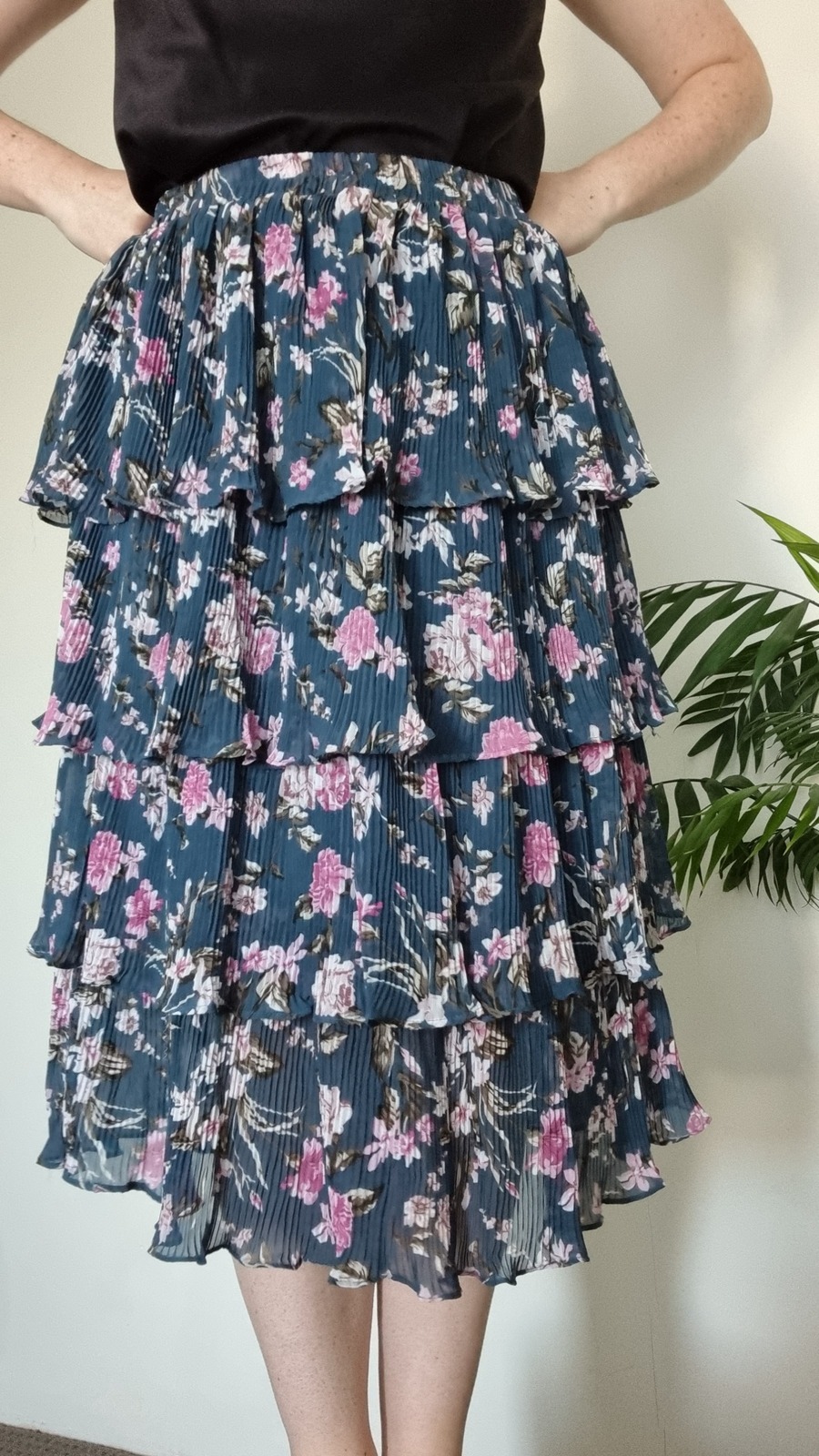 Thrilled Navey Floral Skirt