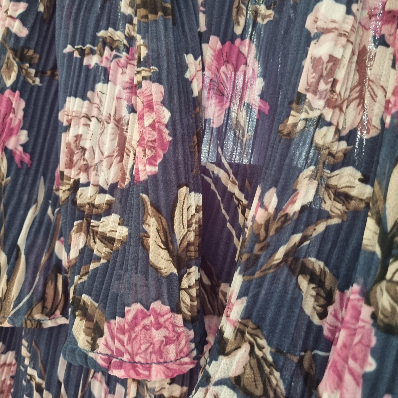 Thrilled Navey Floral Skirt