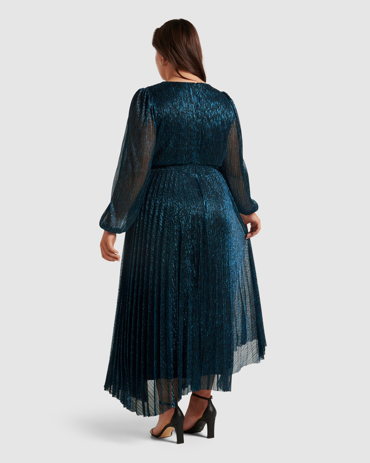 Forever New Curve Sahara Curve Wrap Plisse Midi Dress - AirRobe 