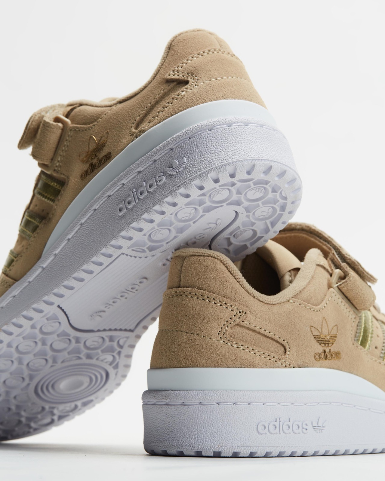 Forum Low - Women's