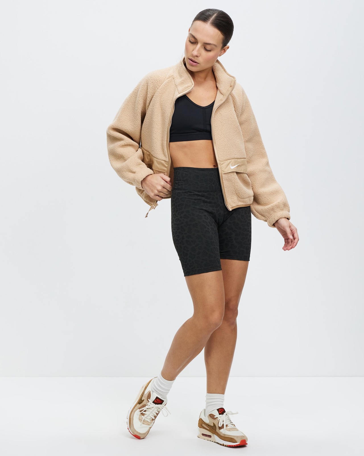 nike sherpa crop jacket