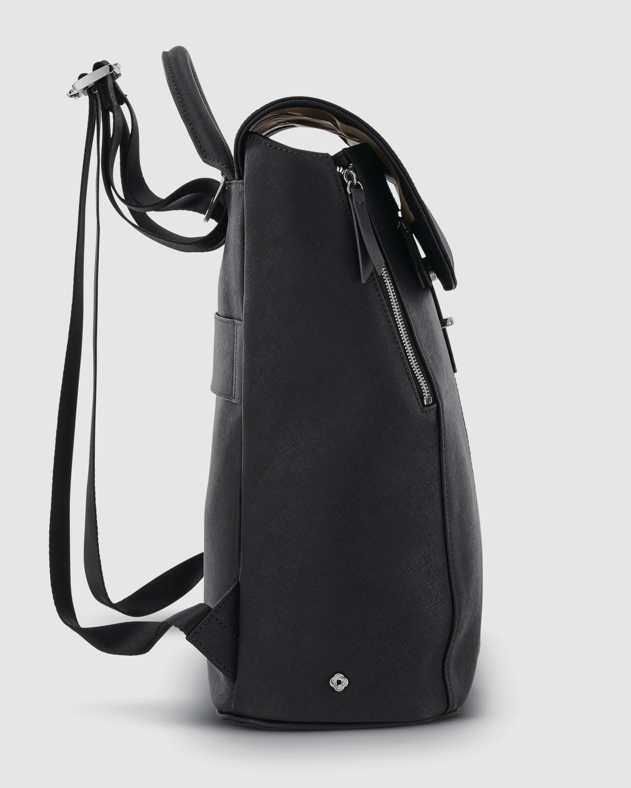 Samsonite Women Executive Leather Flap Backpack, AirRobe