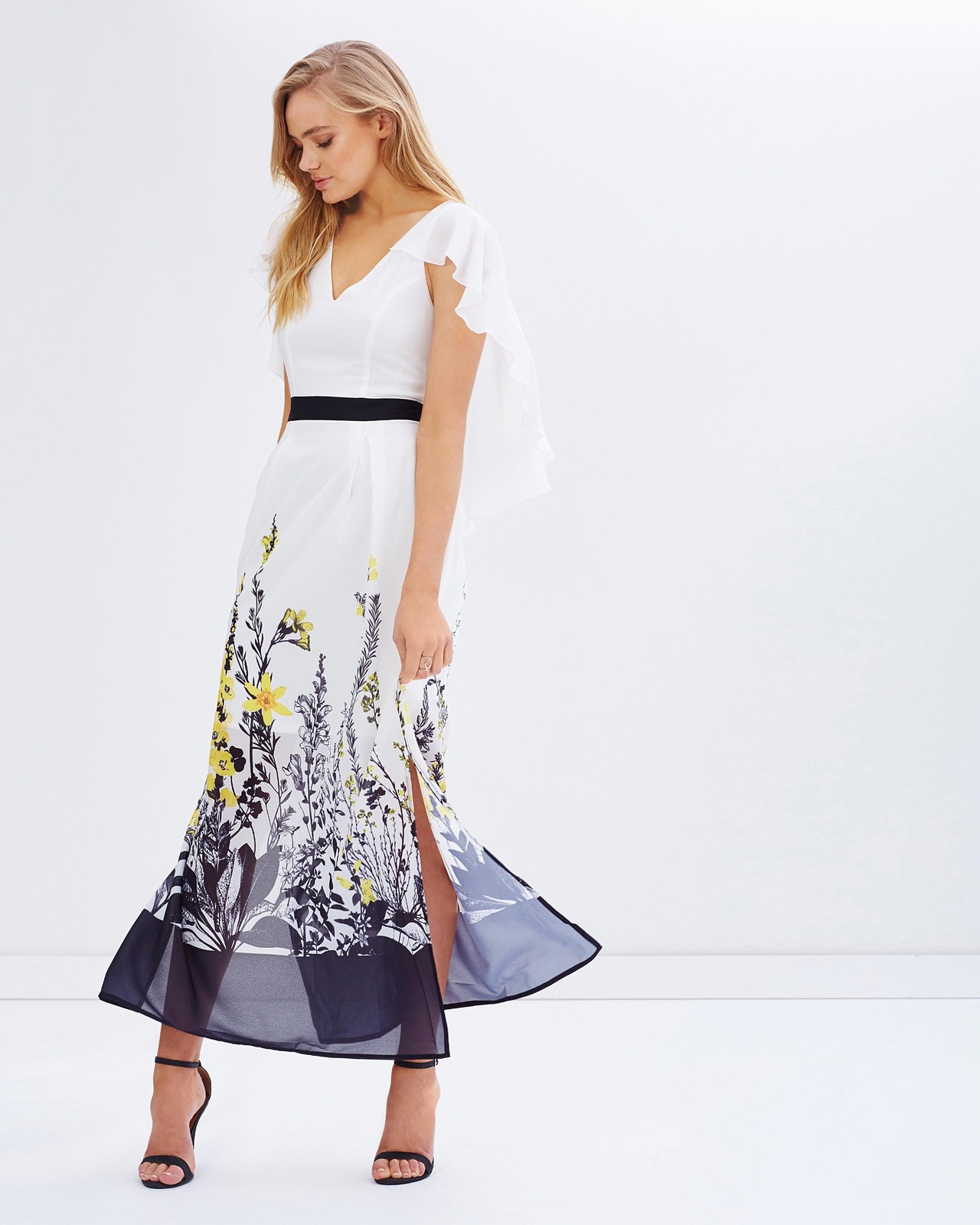 Trailing Floral Maxi Dress