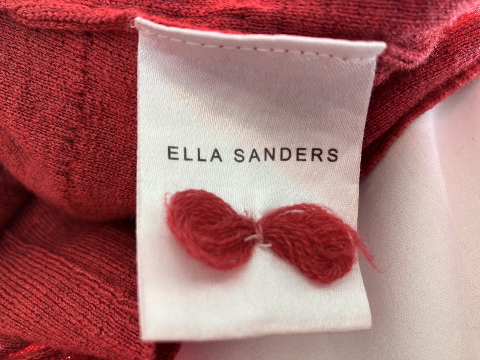 V-NECK JUMPER 100% MERINO, RED MARLE