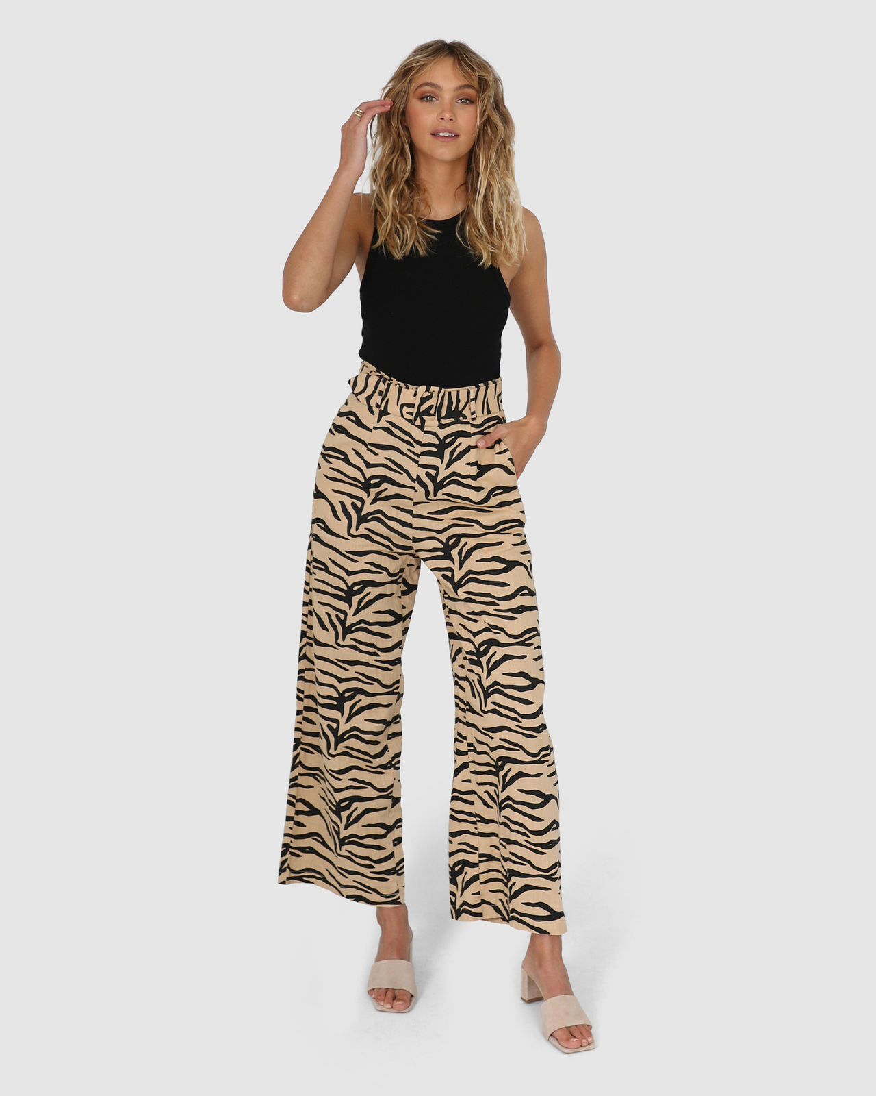 Tyra Wide Leg Pants