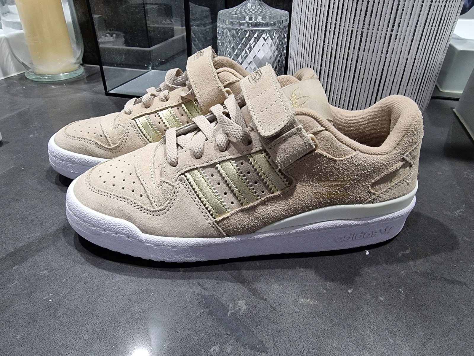 Forum Low - Women's