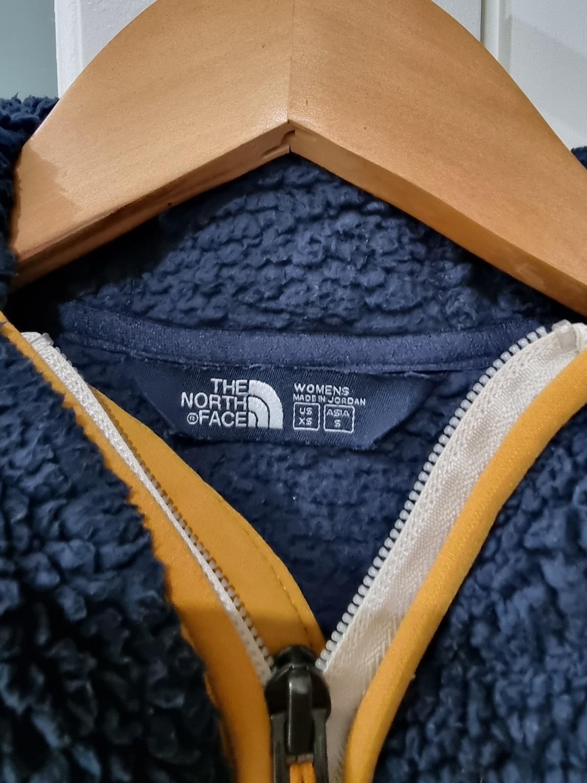 Campshire Pullover Hoodie