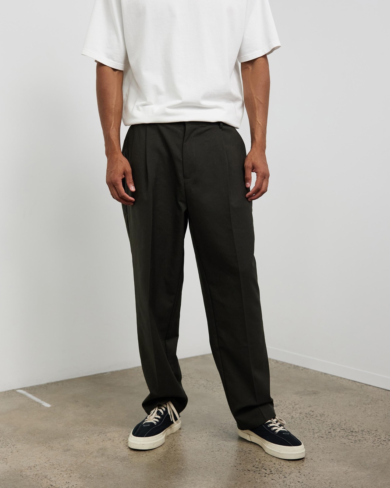 Eliot Organic Cotton Relaxed Straight Fit Trousers