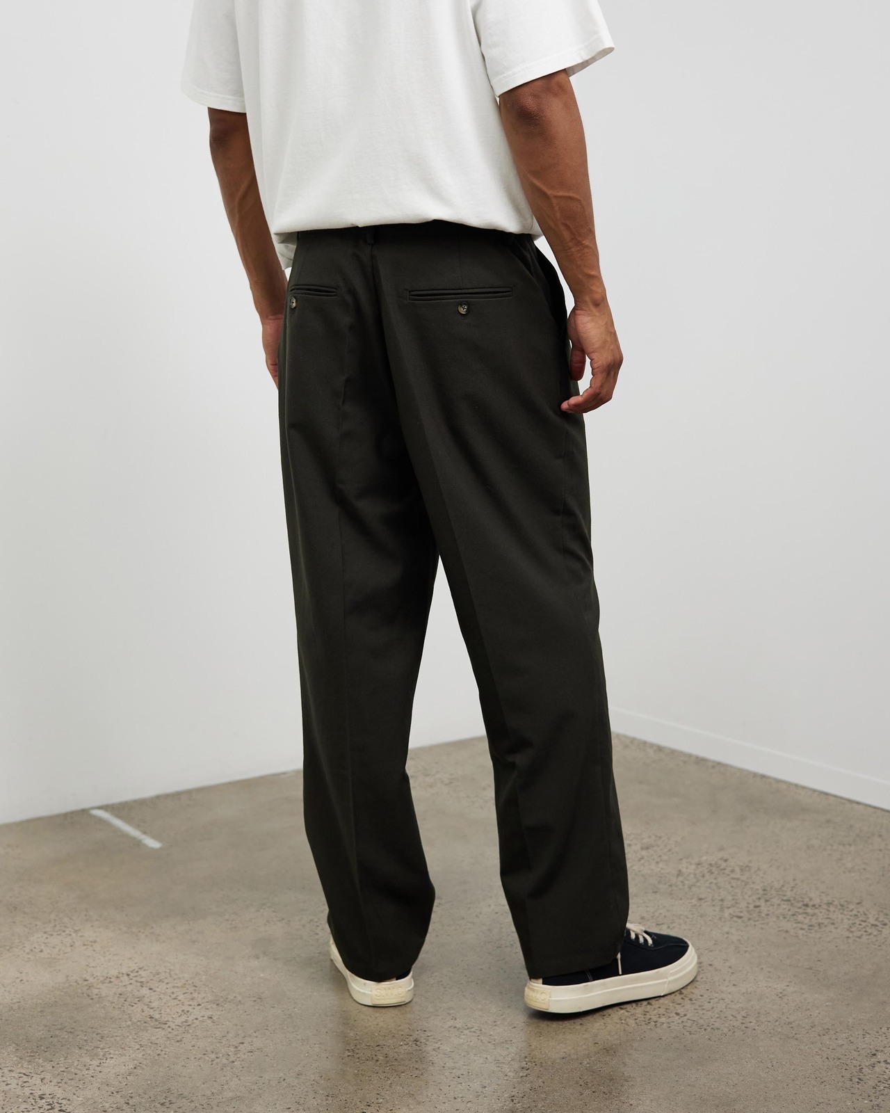 Eliot Organic Cotton Relaxed Straight Fit Trousers