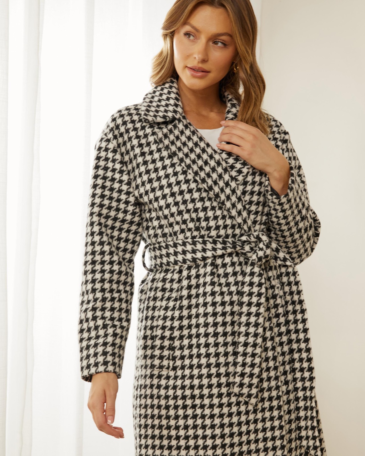 Ladies Wool Blend Wrap Coat Size 12