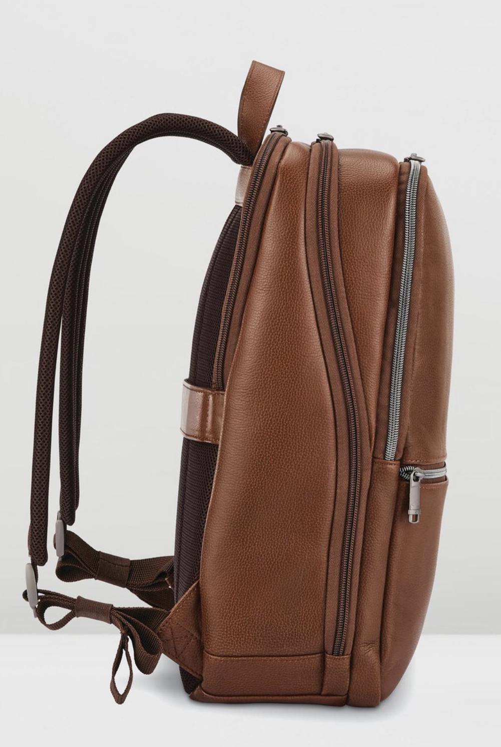 Samsonite Classic Leather Slim Backpack AirRobe