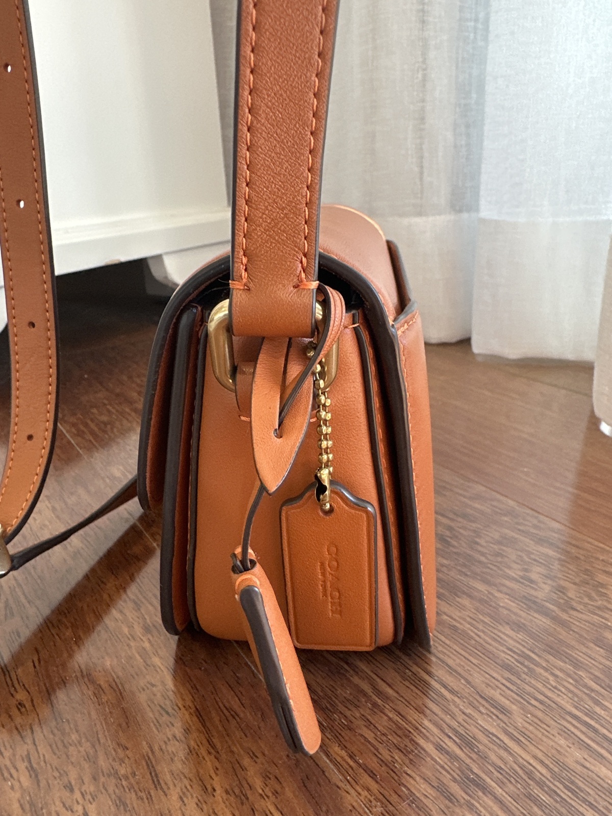 Coach Glovetanned Leather Studio Shoulder Bag AirRobe