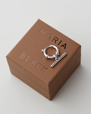 maria-black-0711-2210431-3.jpg