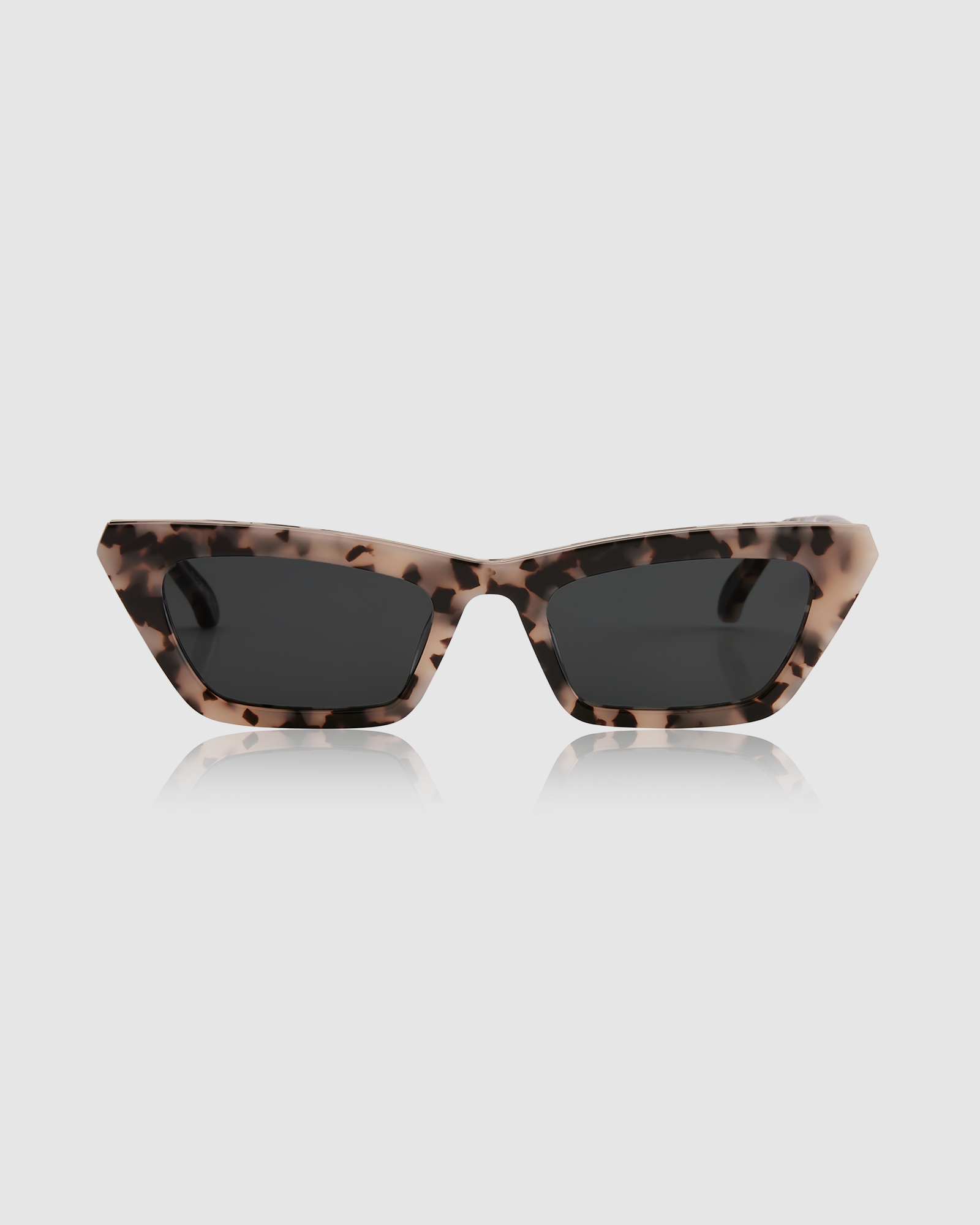 Oscar x Frank Scarlett Sunglasses OSCAR X FRANK - Ambassador sunglasses – NEW TAKE FIVE main image 3