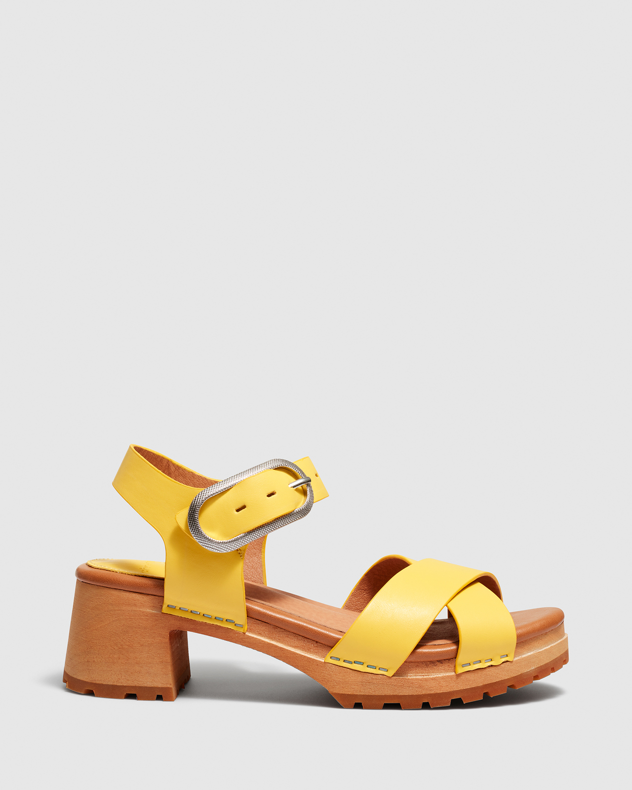 Lucy Clogs