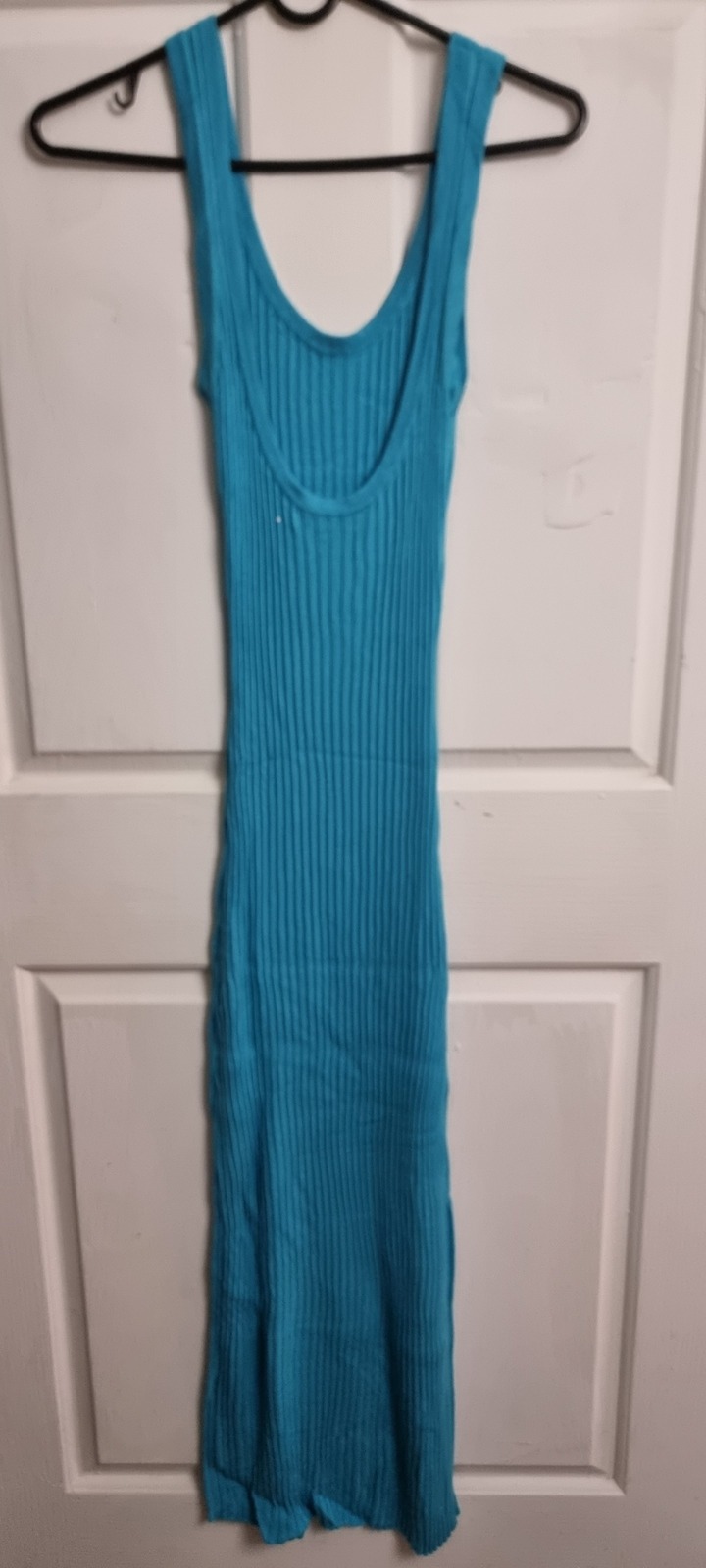 Horizon Knit Scoop Neck Midi Dress