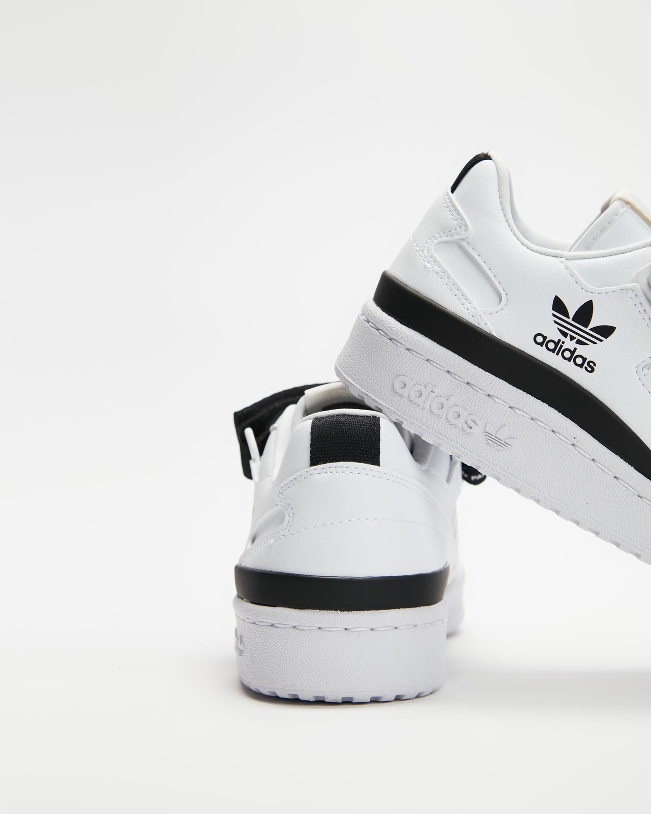 adidas Originals Forum Low Shoes x Primegreen - Unisex - AirRobe