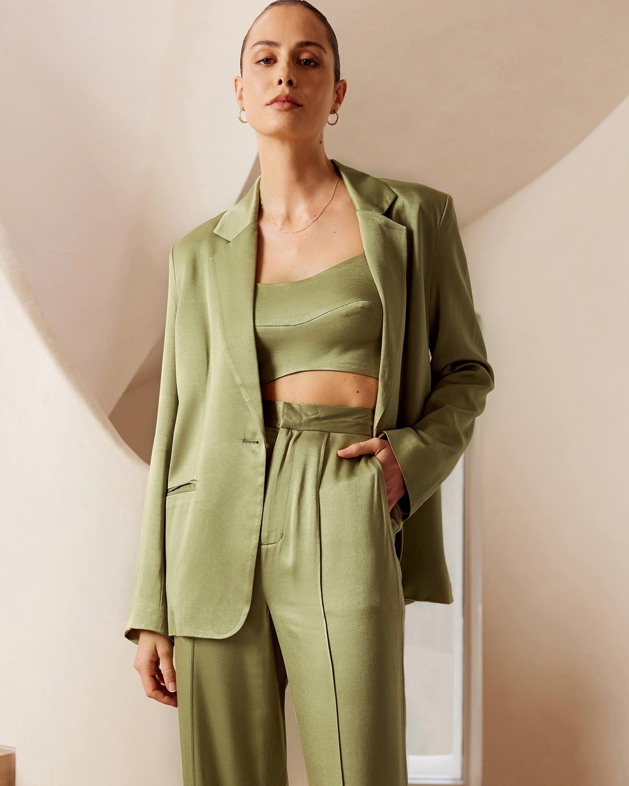 aere アエレ　vintage satin coat 完売！aere vintage satin coat 完売！aere vintage satin coat