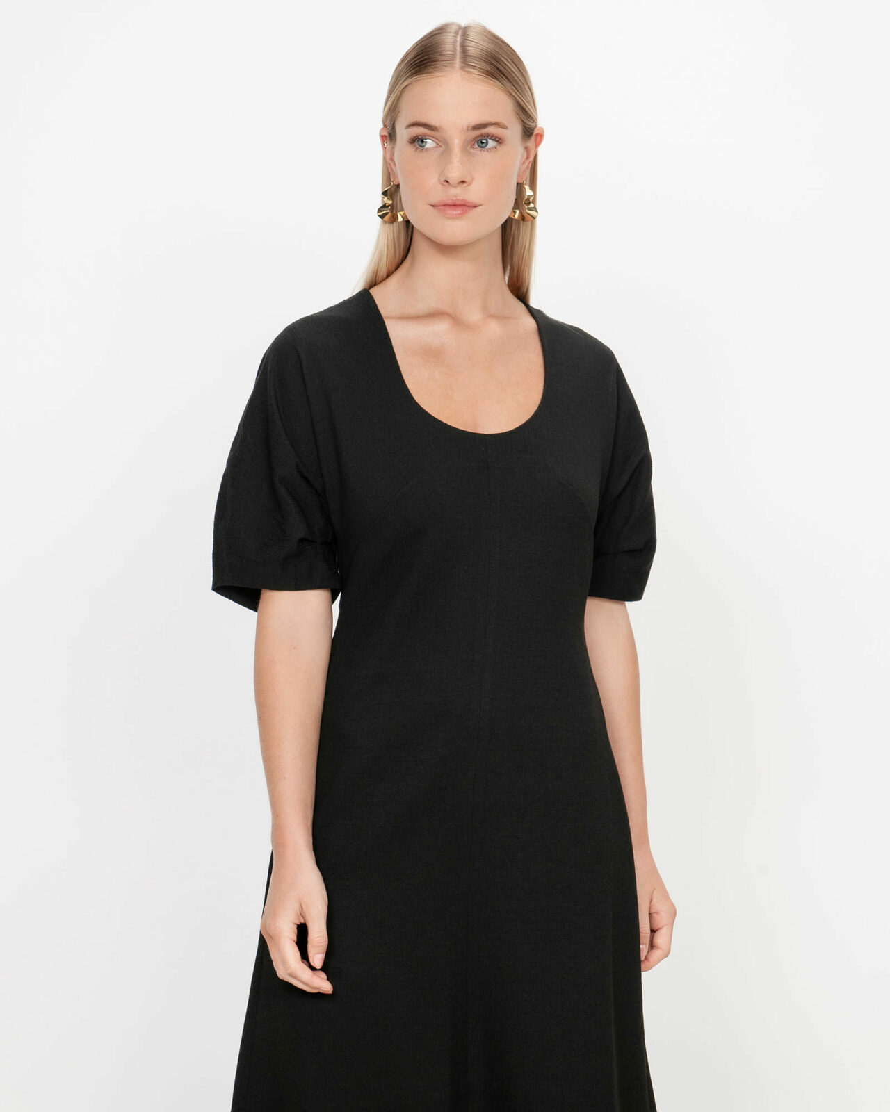 Irregular Lines Crepe Midi Dress Black