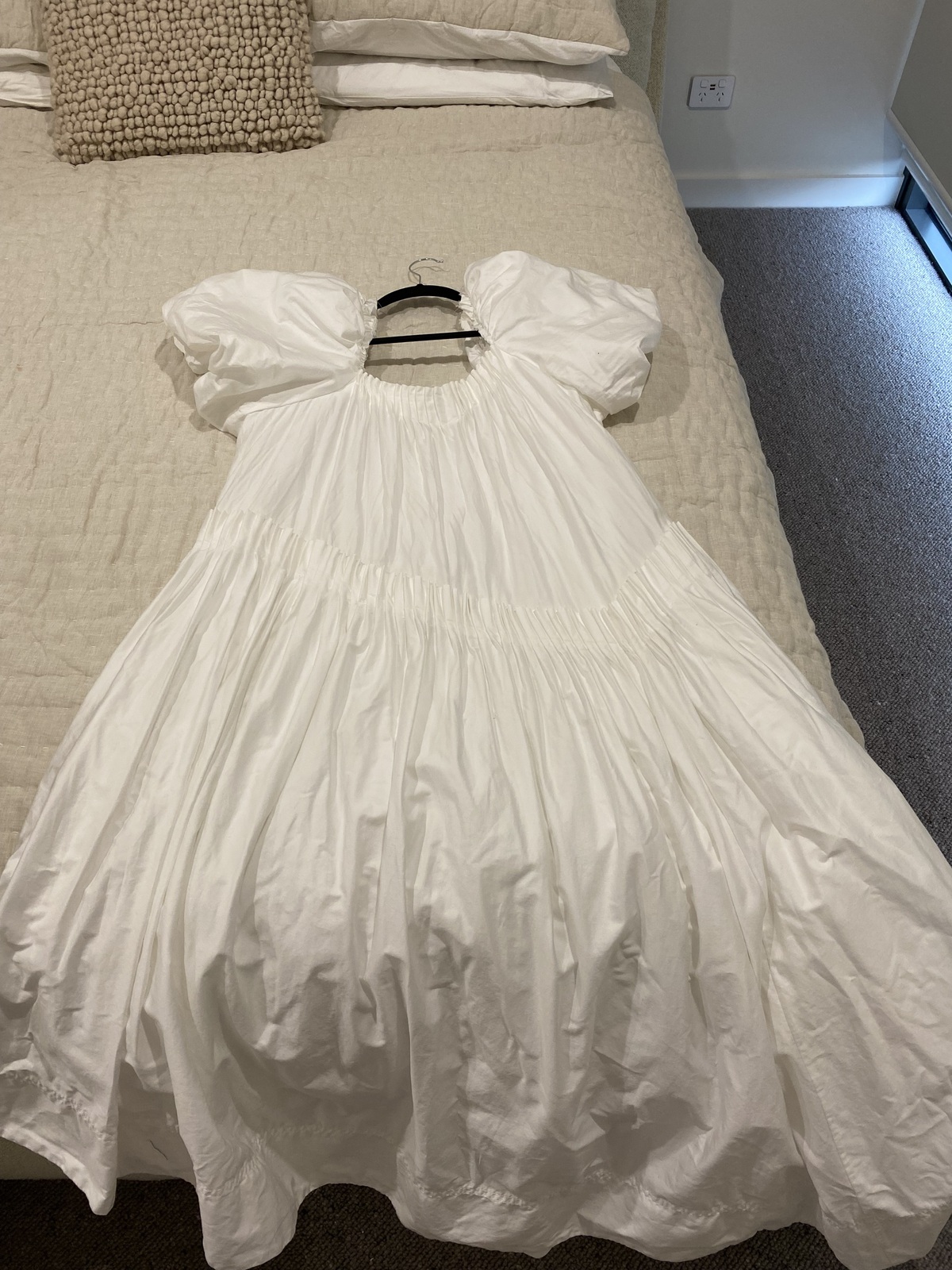 Aje. dress - AirRobe
