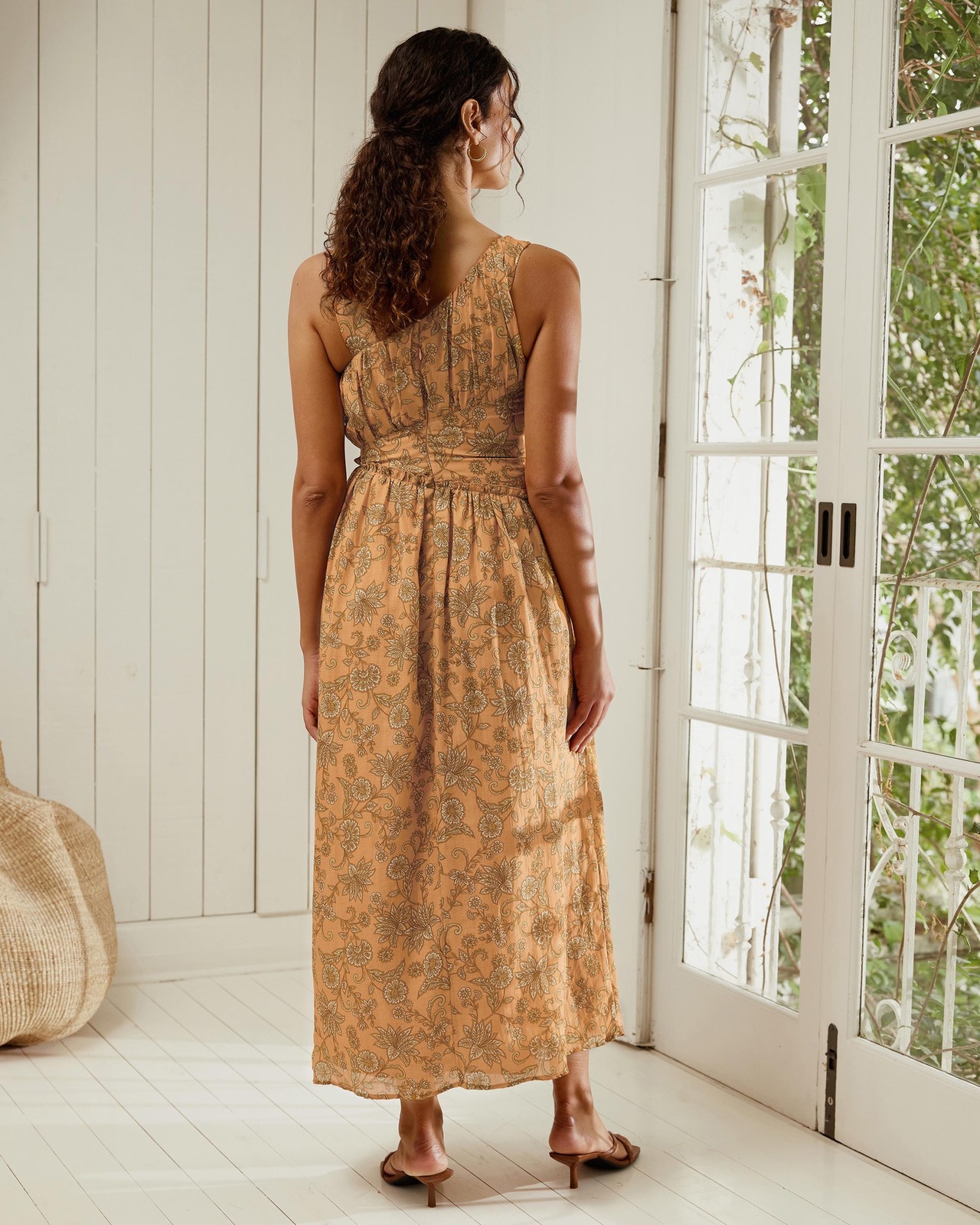 knee length dresses for ladies Floral Pleated Bodice Midi Dress, Large