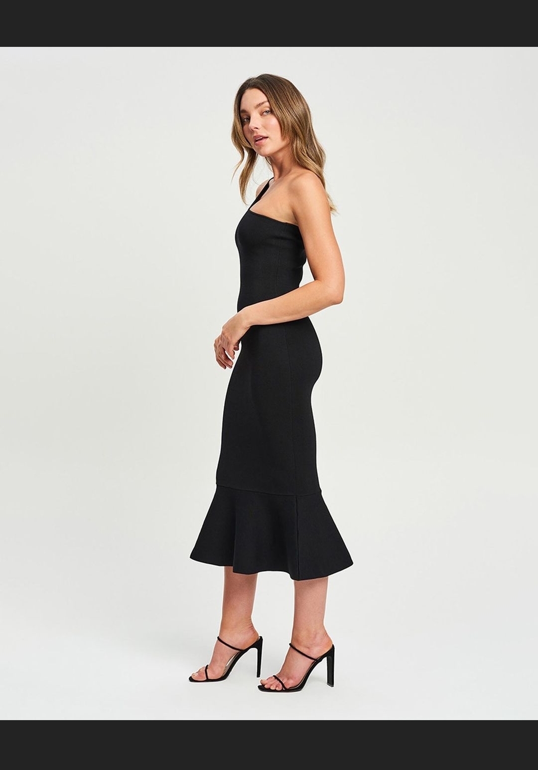 - auroa knit dress
