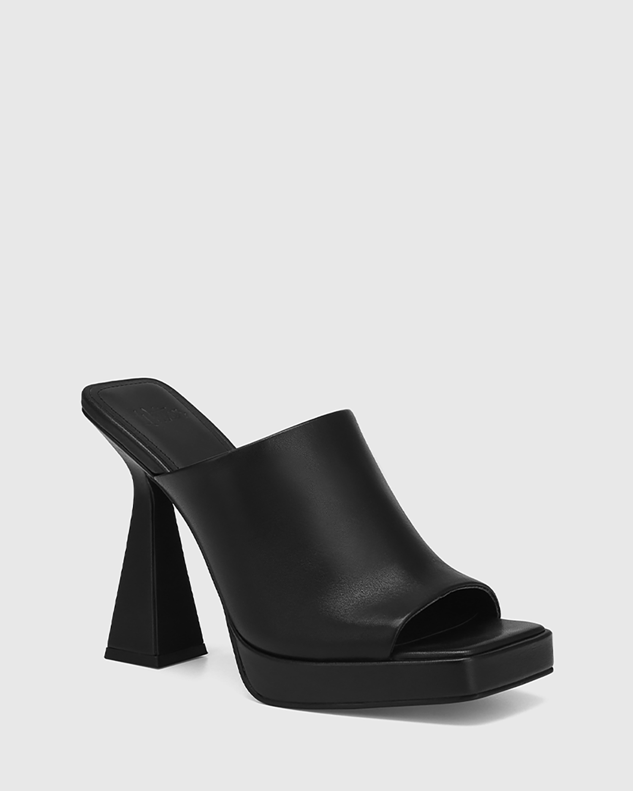 Tours Leather Platform Heel Sandals