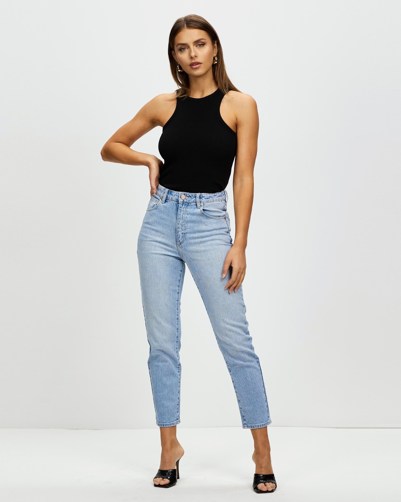 94 High Slim Jeans