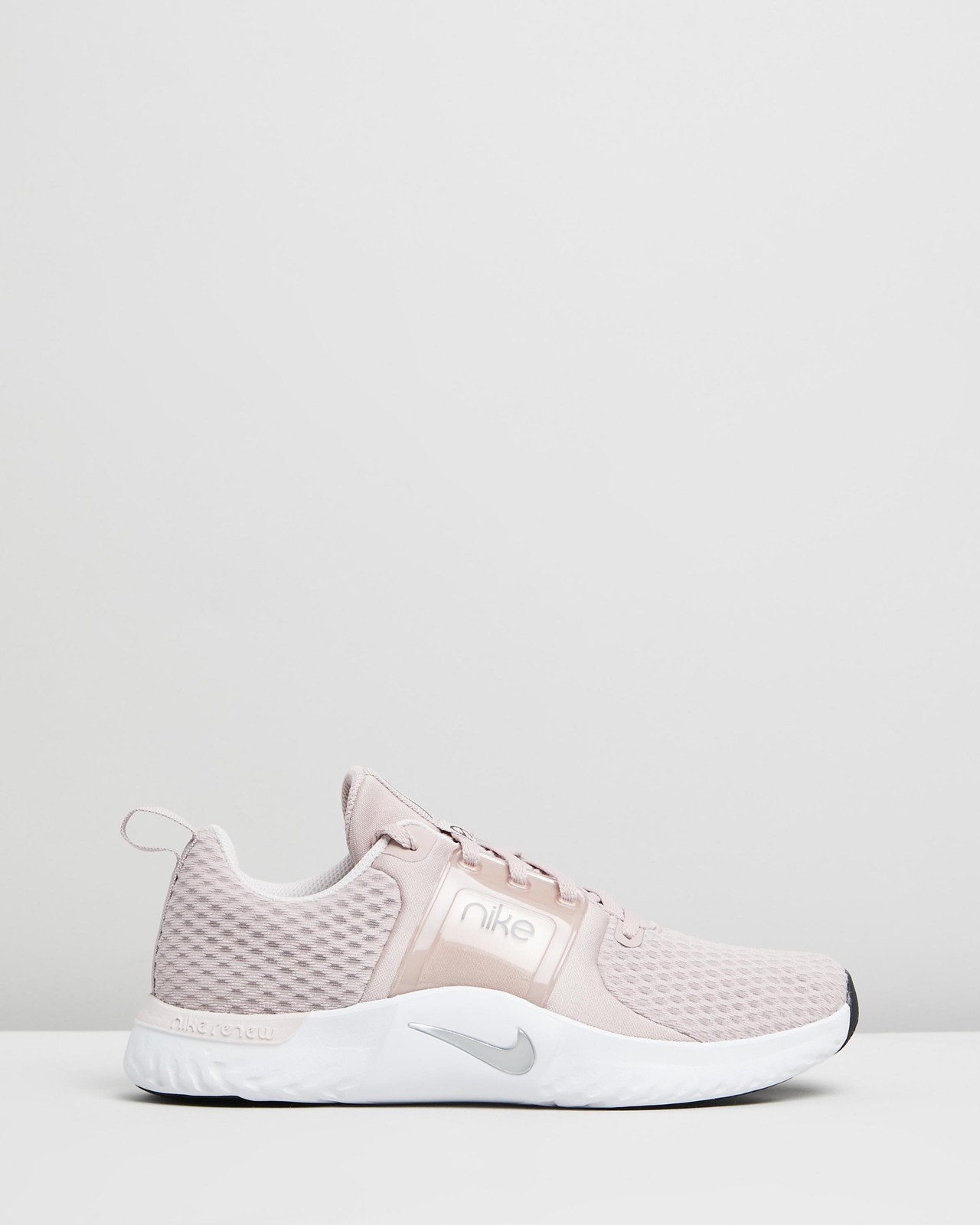 nike renew tr10 women's