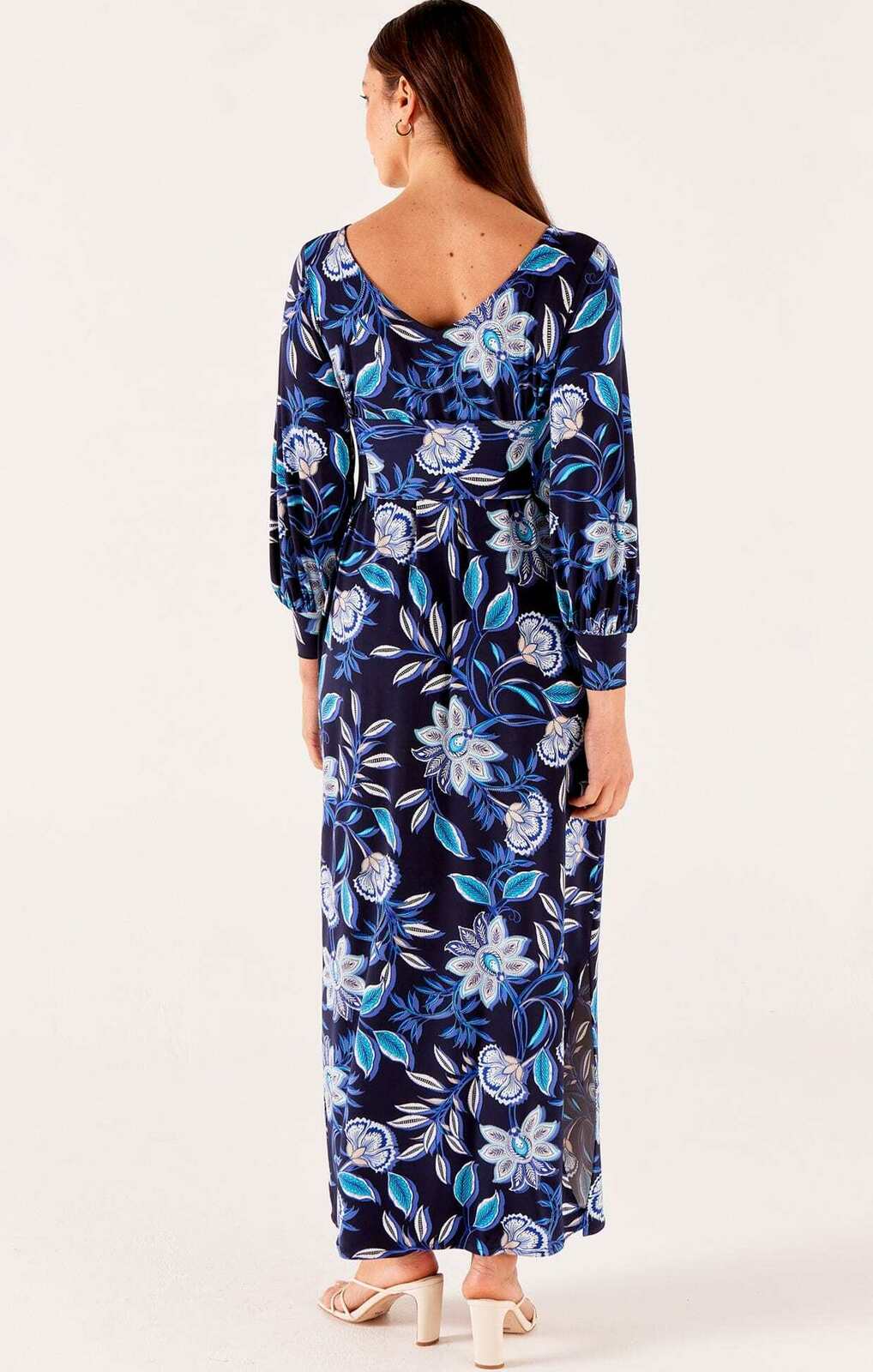 WILD FLOWER MAXI IN BLUE PAISLEY FLORAL Size 8
