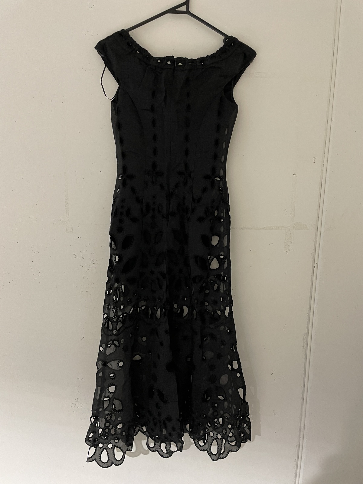 BNWT  BLACK BAUDELAIRE MIDI DRESS - SIZE 4 AU/0 US (RRP $550)