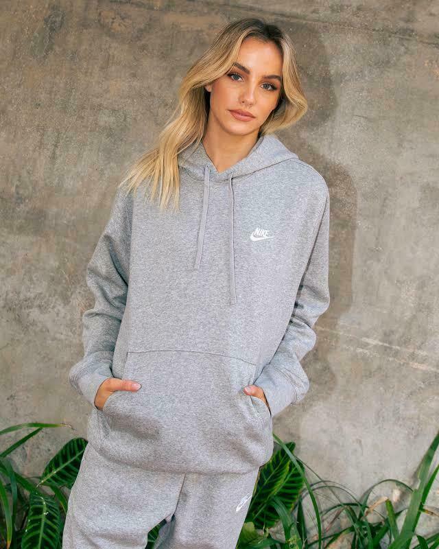 Sportswear Fleece Pullover Hoodie