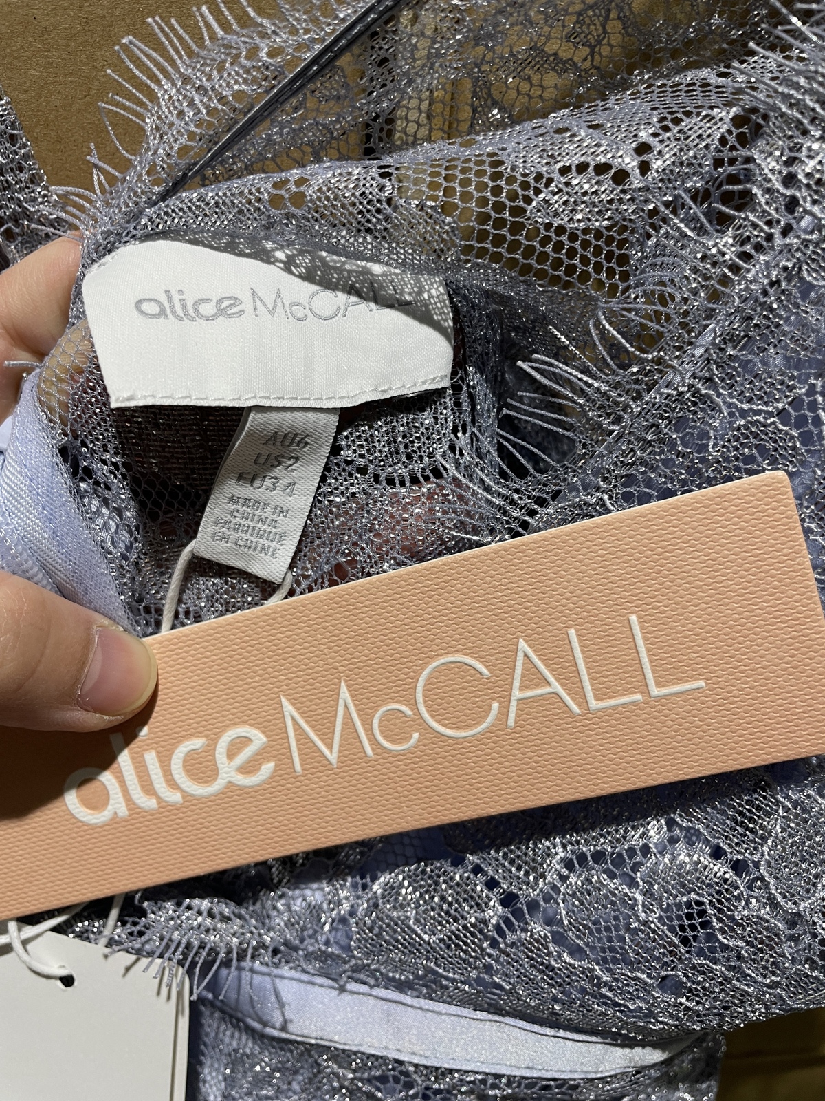 BNWT MIST BE MINE GOWN - SIZE 6 AU/2 US (RRP $595)