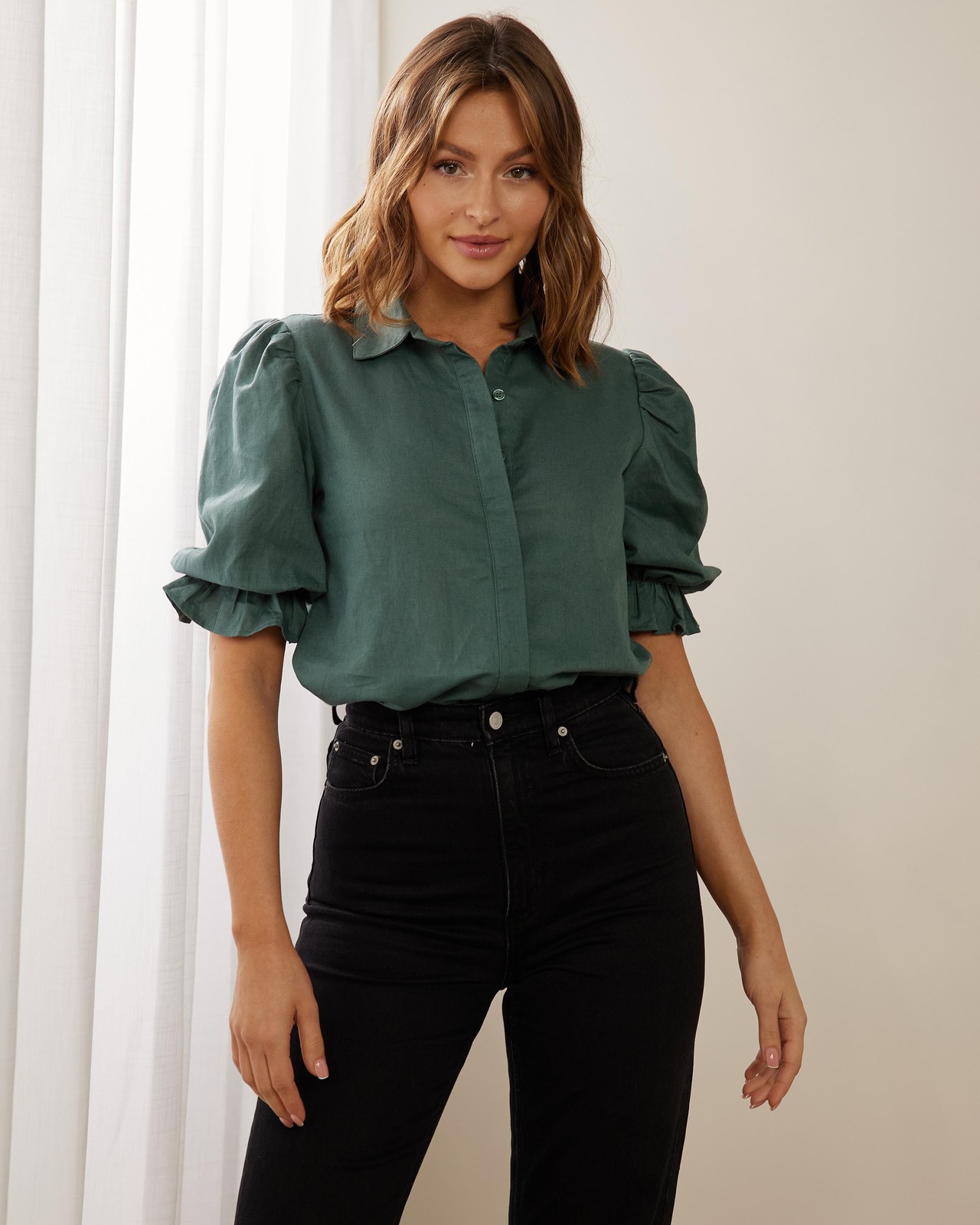 Dahlia Linen Blend Blouse