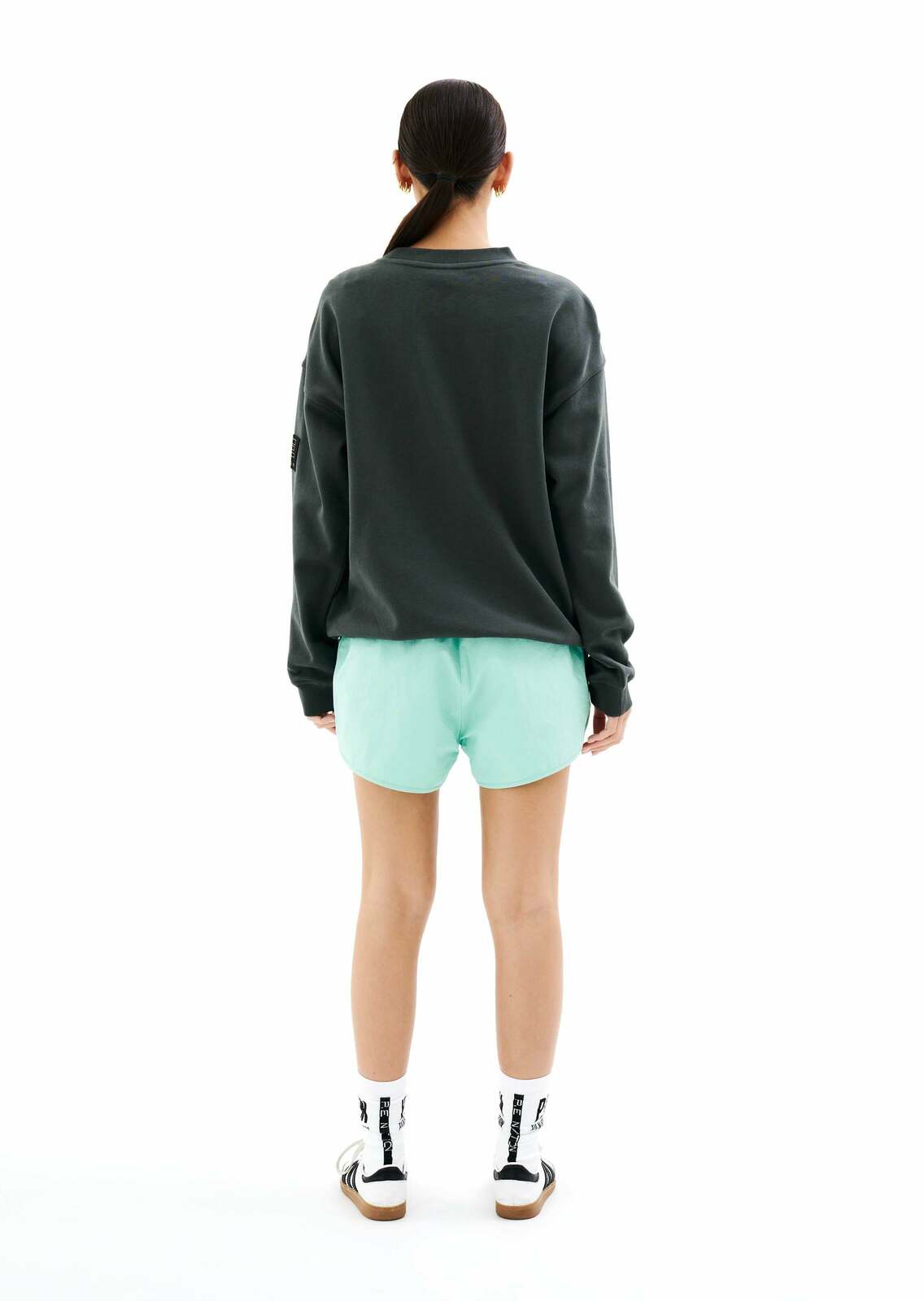 HEADS UP SWEAT IN DARK SHADOW