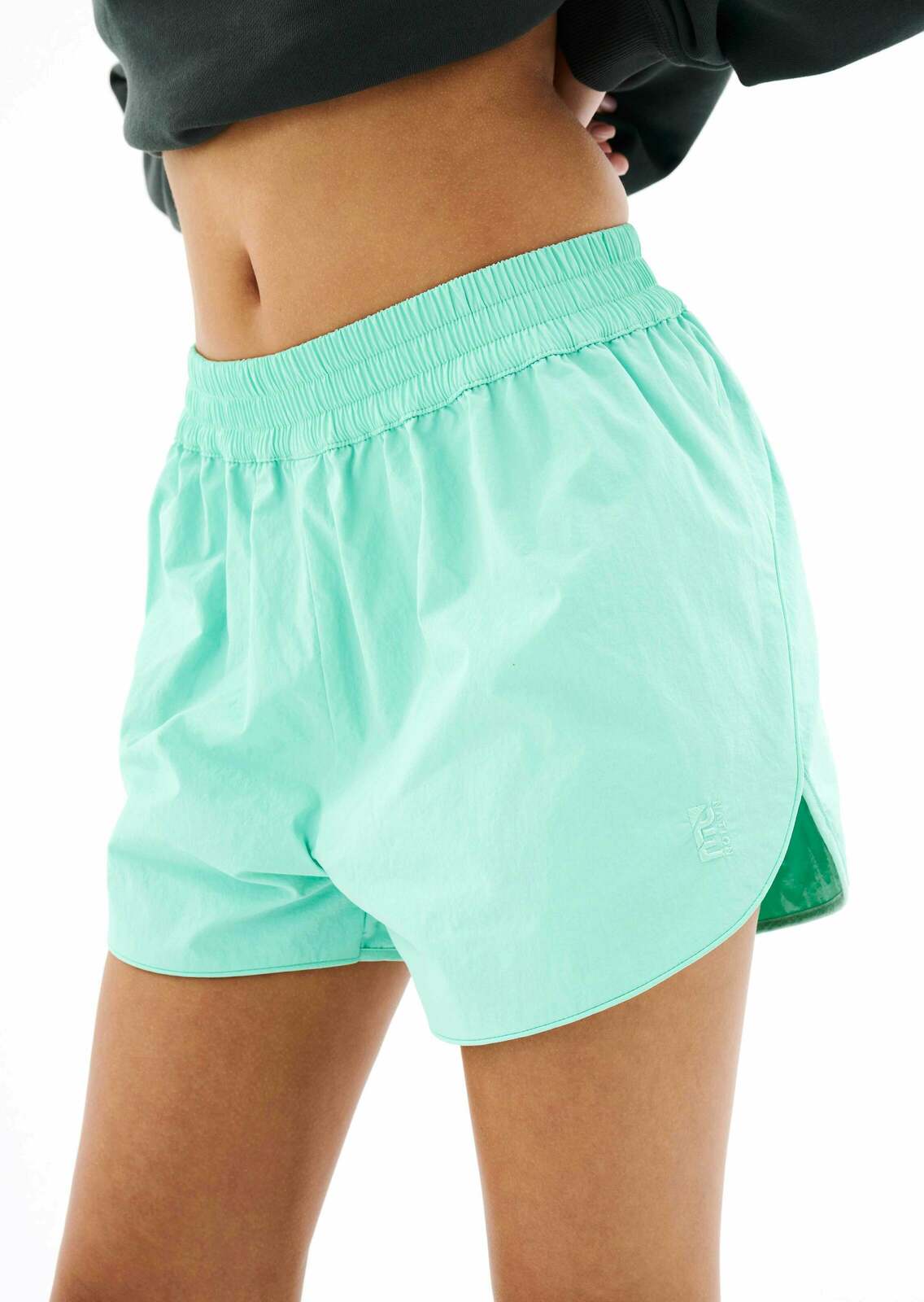 REDLINE SHORT IN AQUA