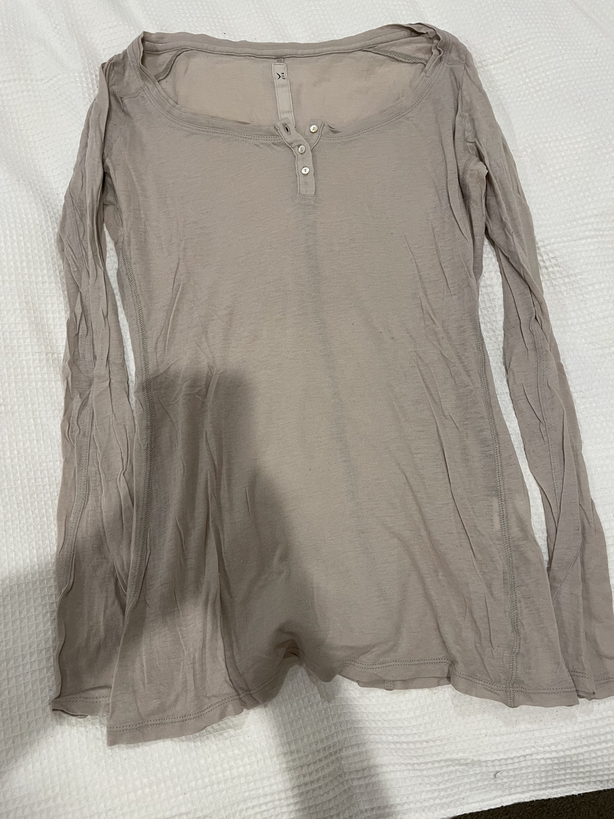 Neutral top