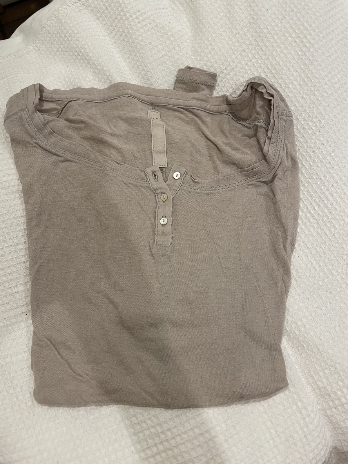 Neutral top