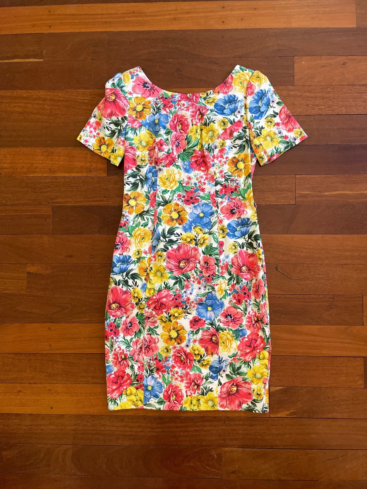 Review Flowerbomb AirRobe