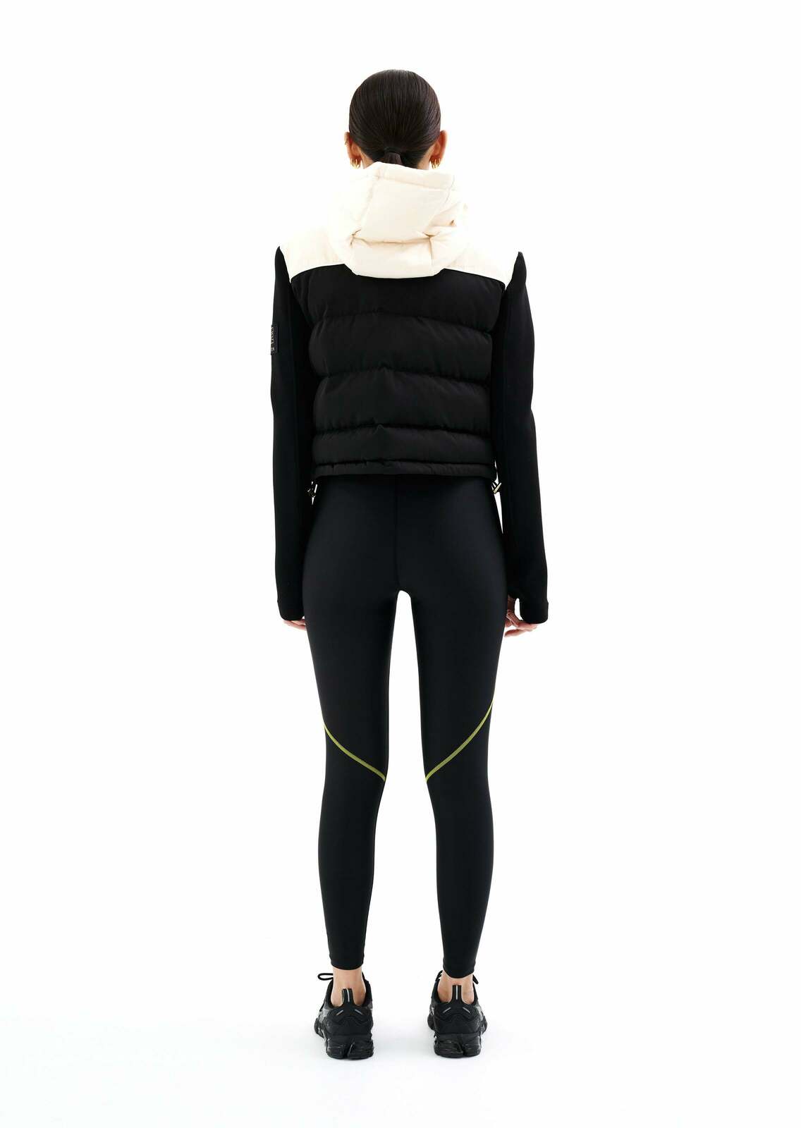 PARALLEL JACKET IN BLACK
