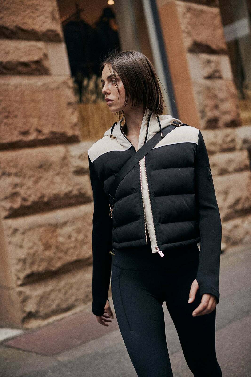 PARALLEL JACKET IN BLACK