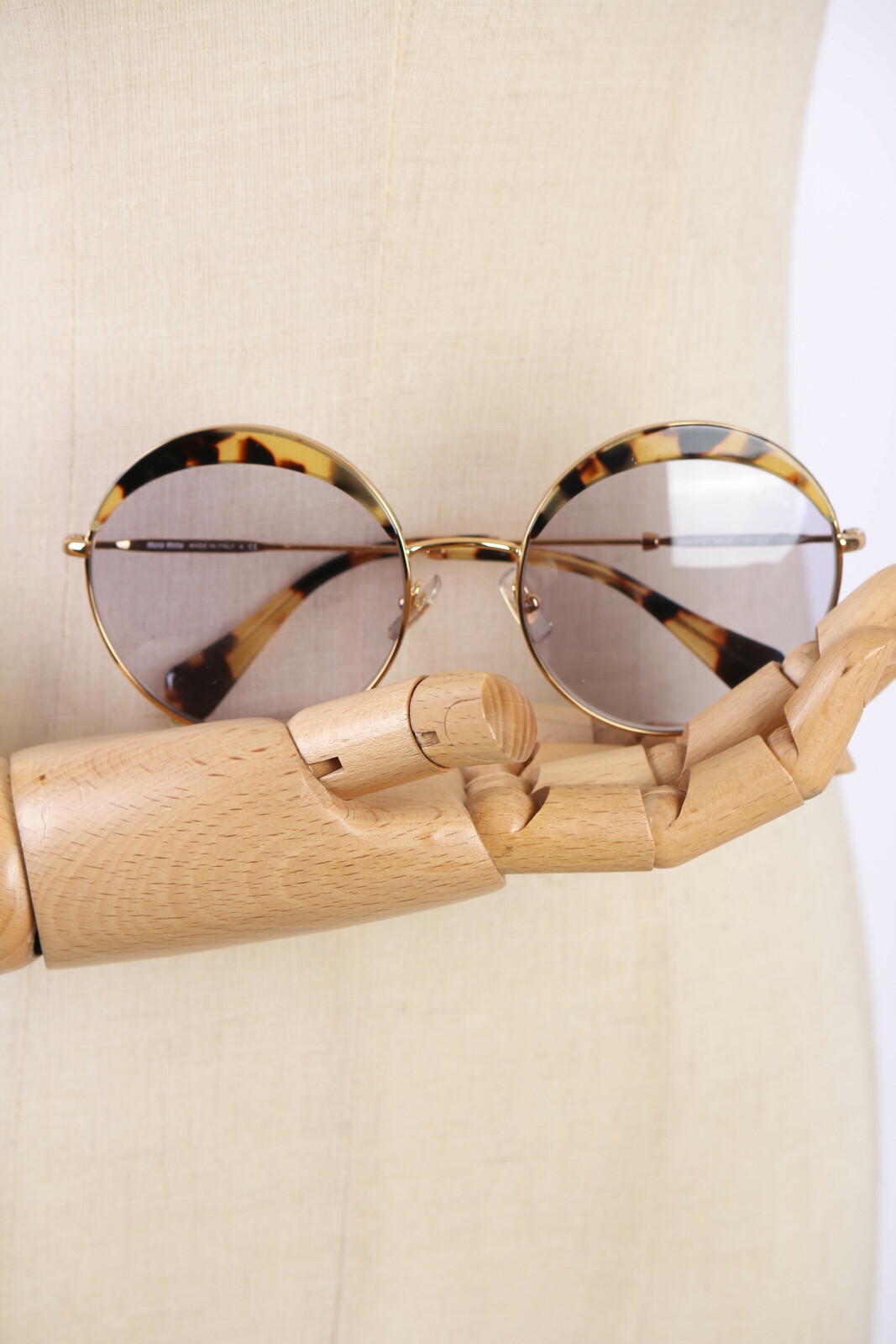 Miu Miu Tortoiseshell Round Sunglasses - AirRobe