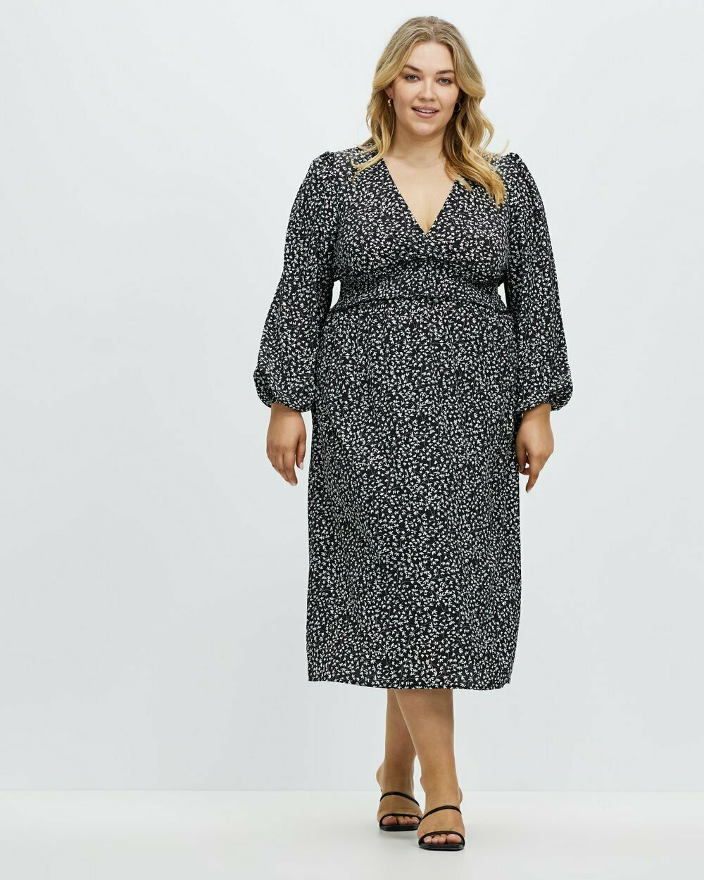 NWT Black & White Floral Print Midi/Full-Dress with Cinched Waist