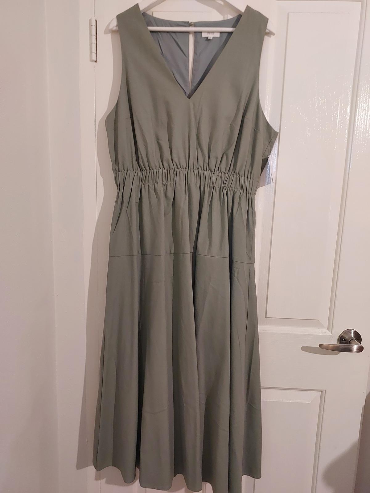 Maggie midi dress