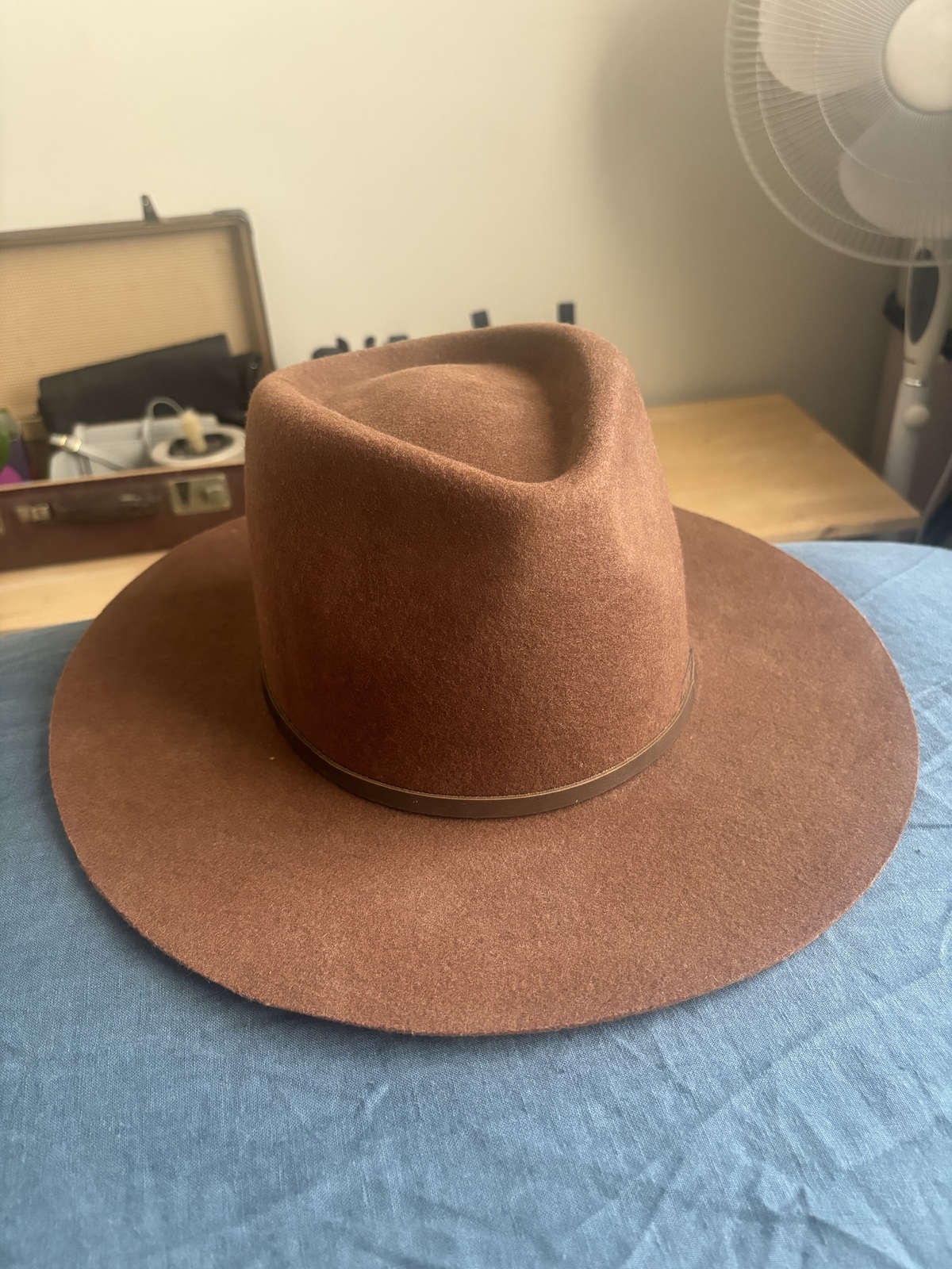 Will and Bear Andy Auburn - Brown wide brimmed hat - AirRobe display picture 2