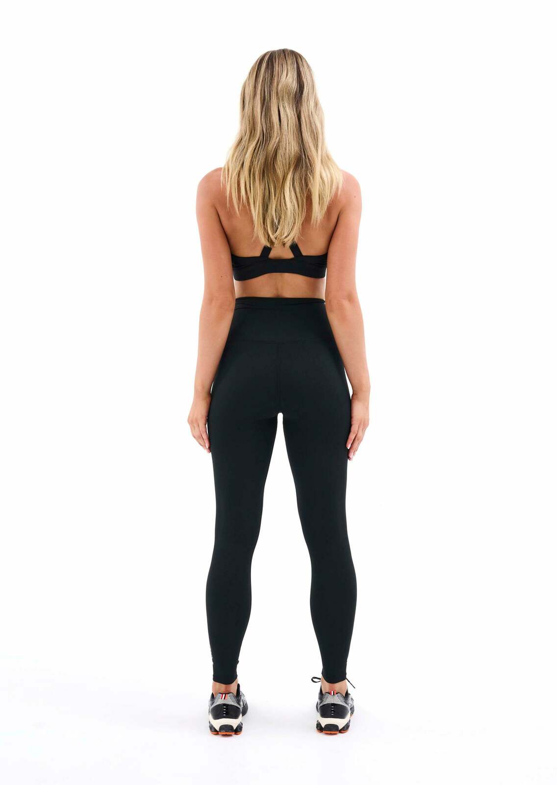 RECHARGE LEGGING IN BLACK