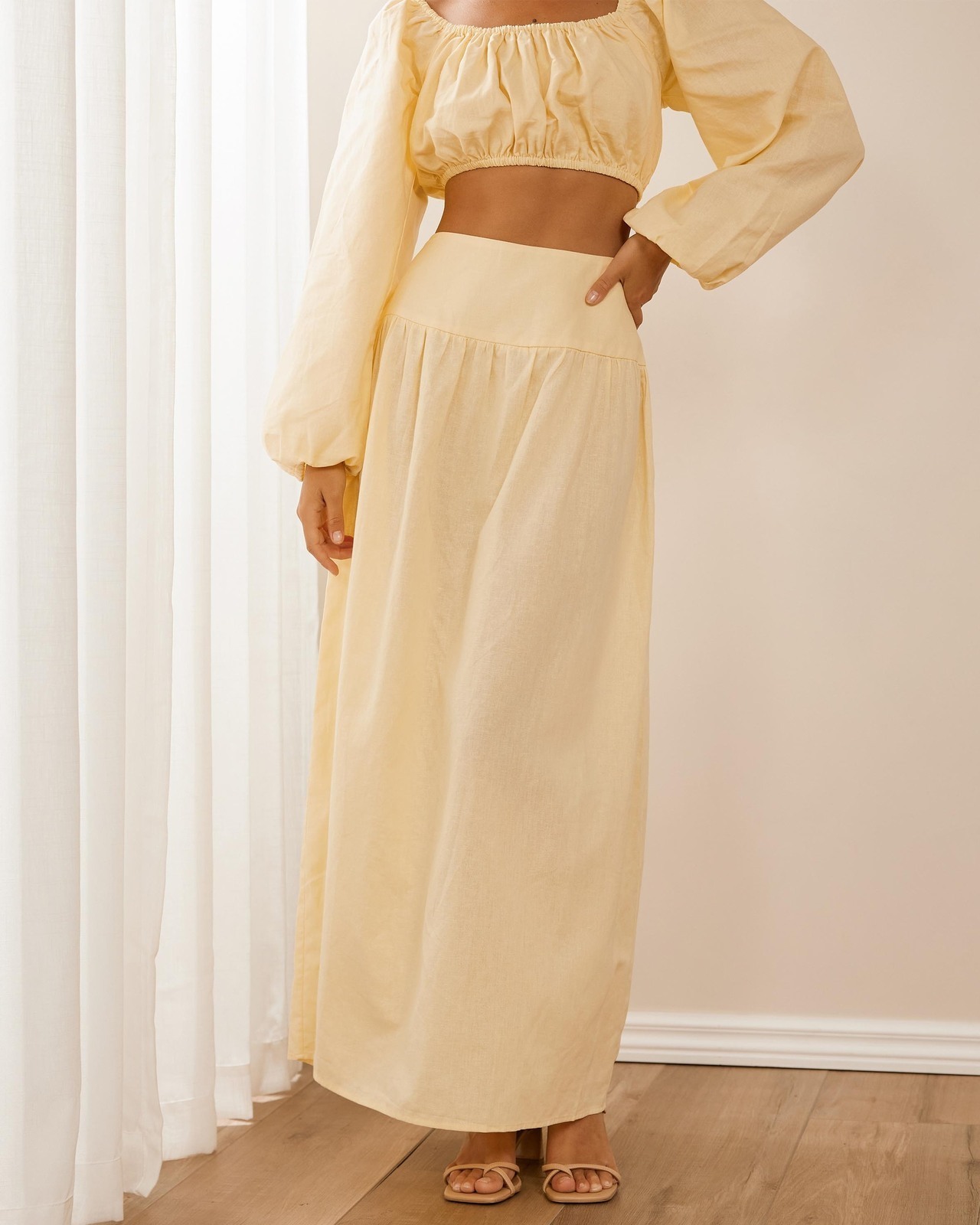 Chantilly linen blend skirt