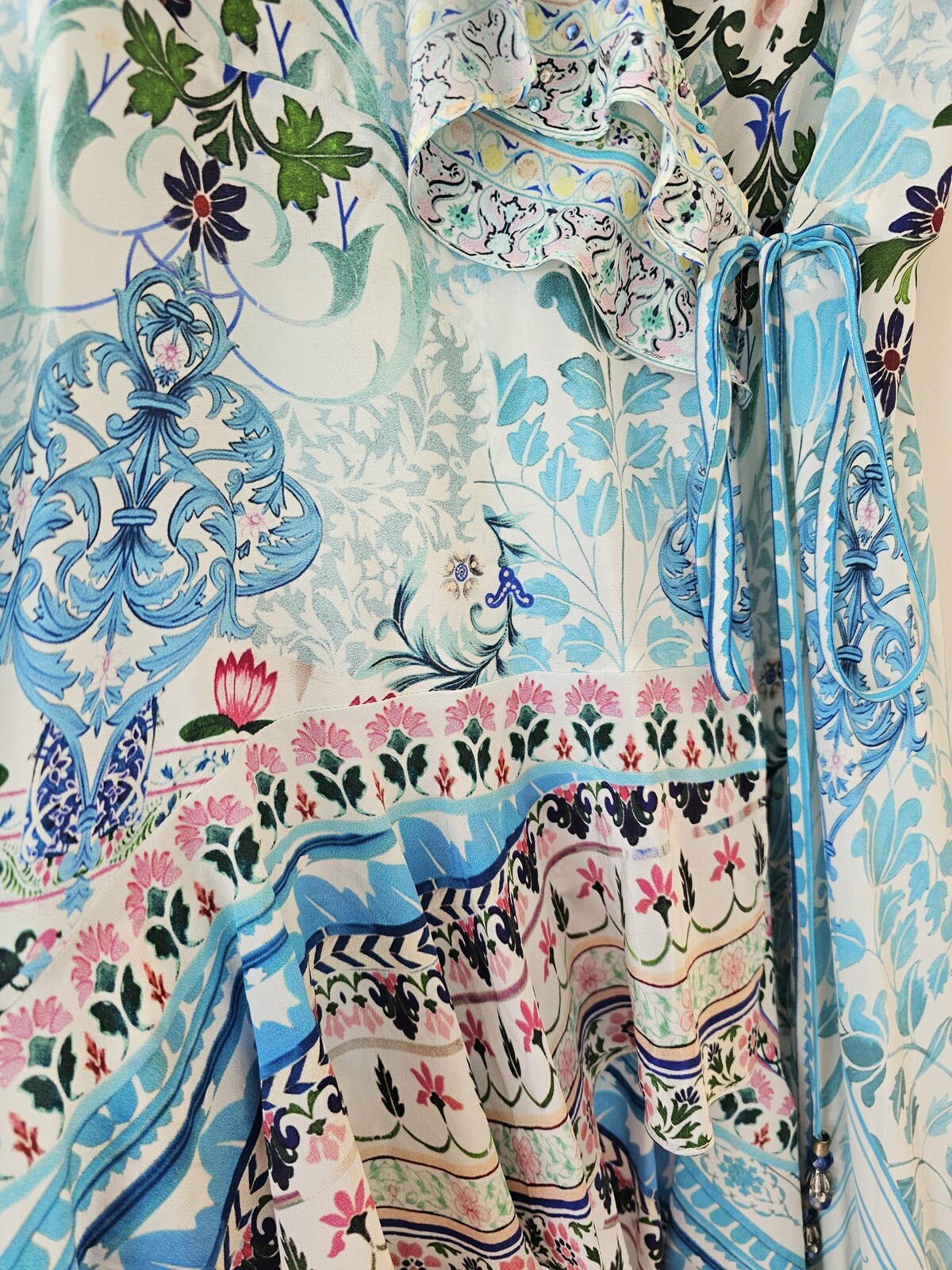 Lovers Retreat, Frill dress