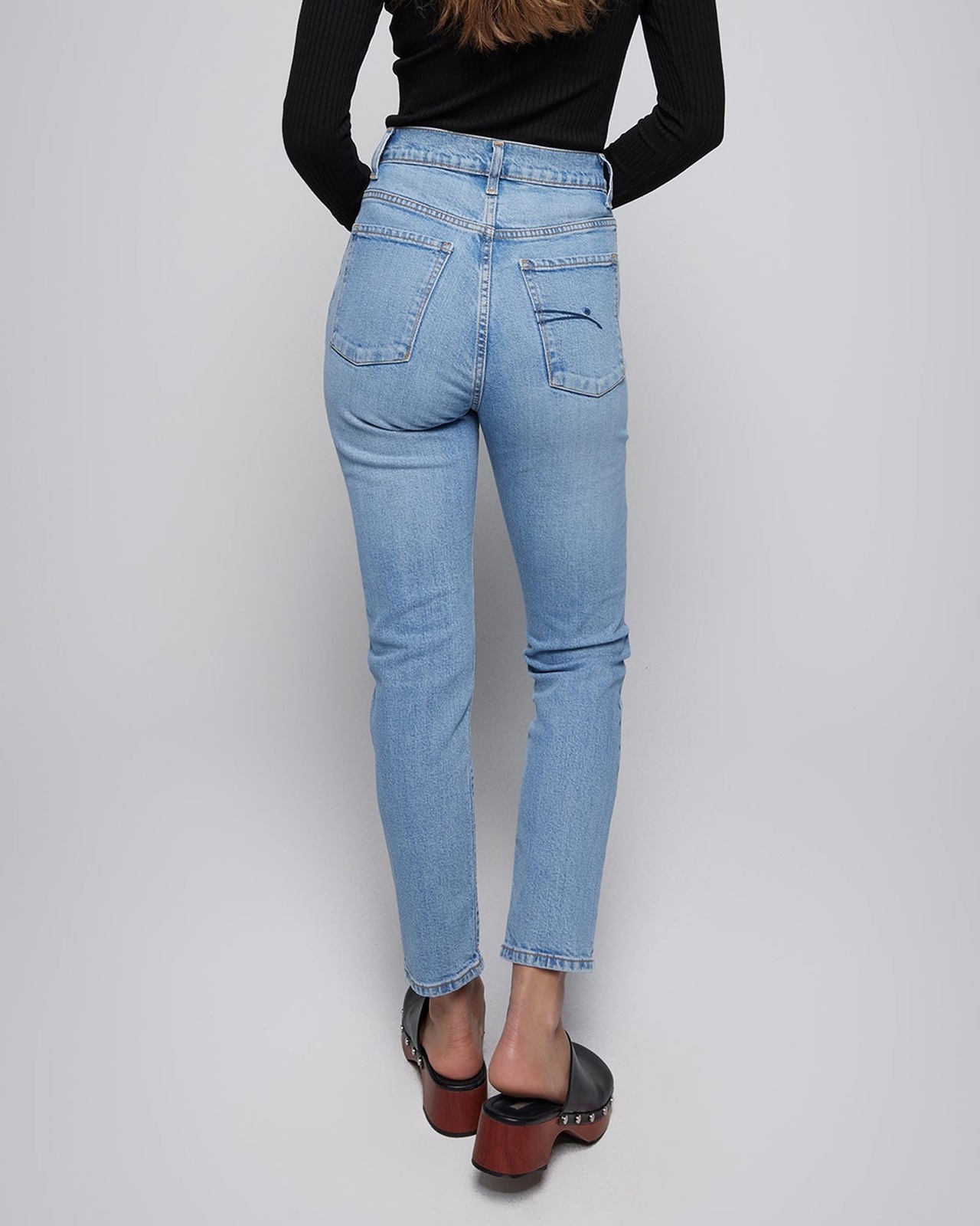 Frankie Ankle Slim Jeans Size 28